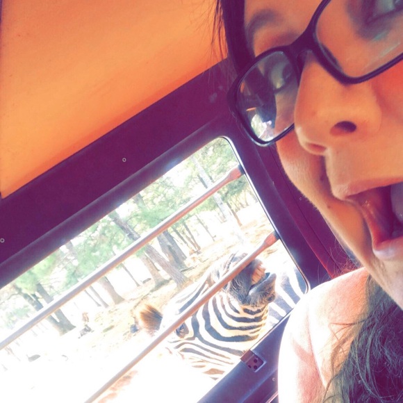 Meet your Posher, Ruthie - Picture 6 of 12